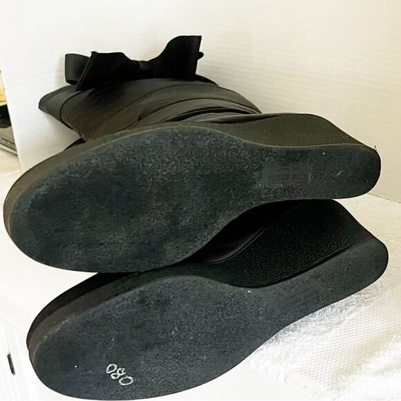 New Unworn Kate Spade Black Cagney New York Puffer Boots Sz 11 - Picture 4 of 10